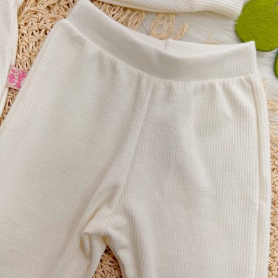 Conj. Jaqueta com Flores Bordadas no Bolsinho e Calça Ribana - Off White